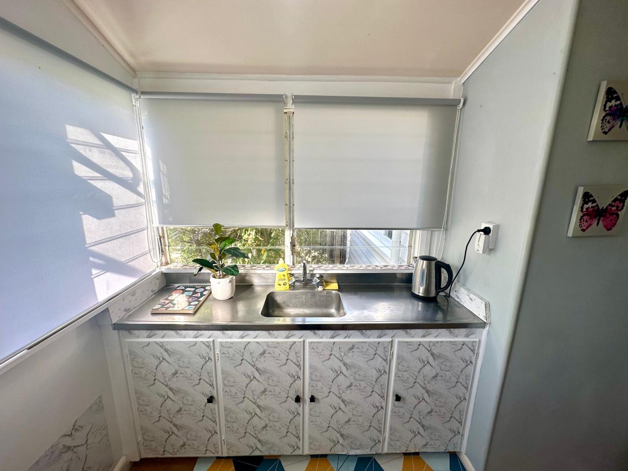 Rs Two-Bedroom Apartment Палмерстън Норт Екстериор снимка